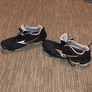Mizuno Volleyball shoes